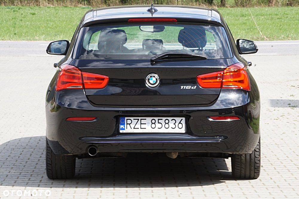 BMW Seria 1 116d EfficientDynamics Edition Sport Line - 13