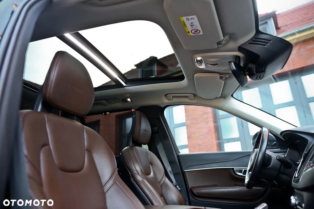 Volvo XC 90 B5 D AWD Inscription 7os - 24