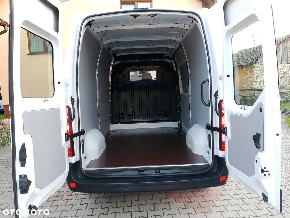 Renault Master - 29
