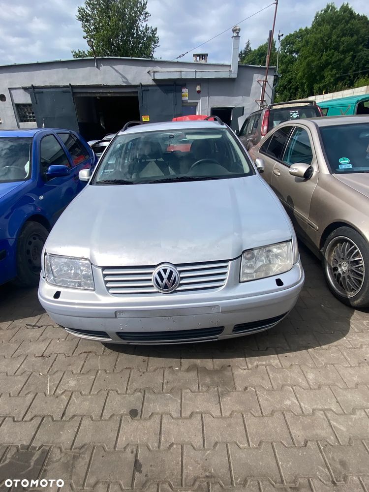 VW BORA 1,9 TDI NA CZĘŚCI - 1