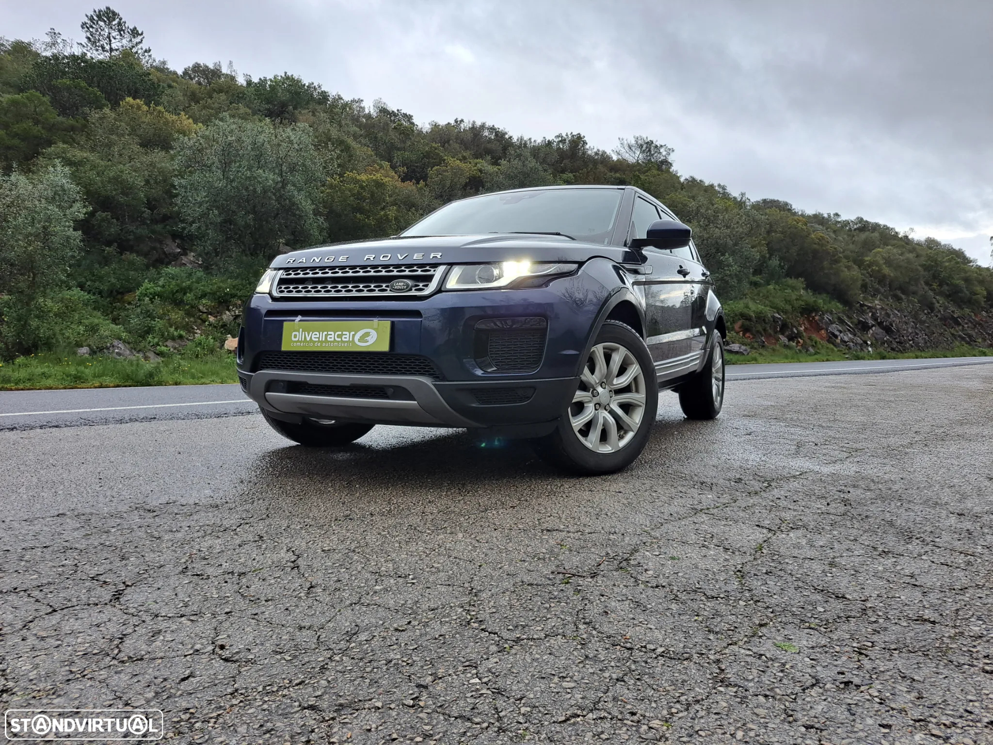 Land Rover Range Rover Evoque 2.0 D180 AWD Auto - 3
