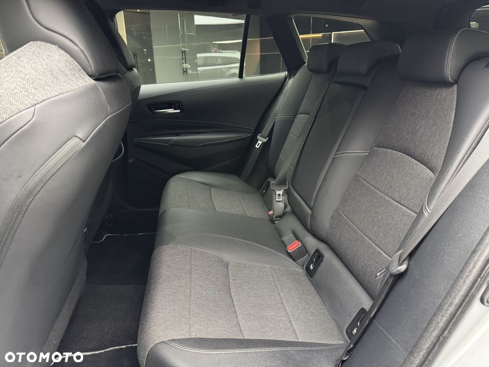 Toyota Corolla 2.0 Hybrid Style - 15