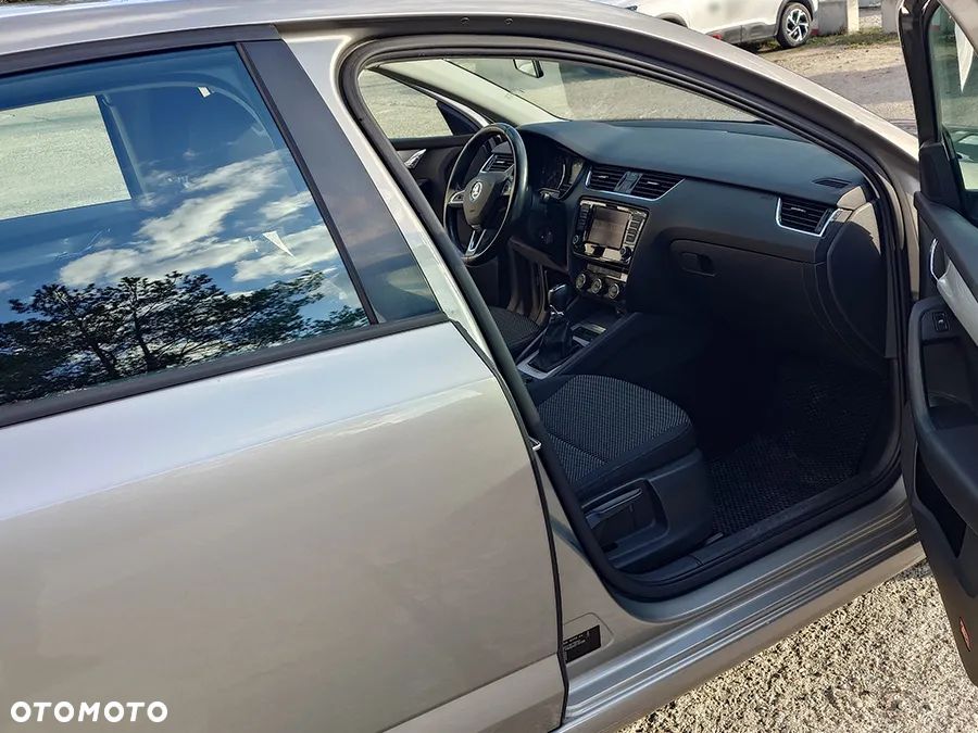 Skoda Octavia 1.4 TSI Ambition - 3