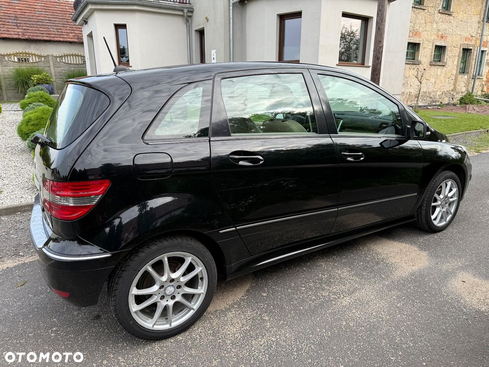 Mercedes-Benz Klasa B 200 Autotronic - 6
