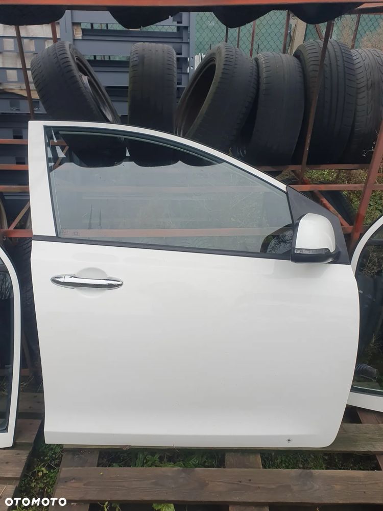 DRZWI L/P TYŁ PRAWY PRZÓD KIA PICANTO III 3 LAK UD - 12