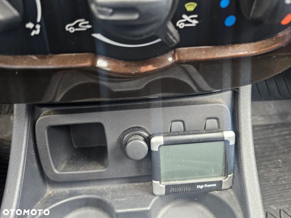 Dacia Duster dCi 110 FAP 4x2 Destination - 13