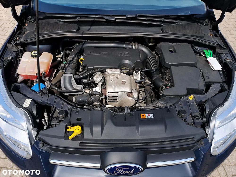 Ford Focus 1.0 EcoBoost Ambiente - 8