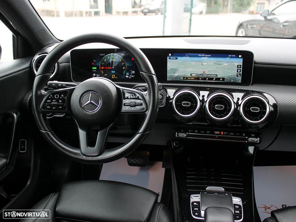 Mercedes-Benz A 250 e Style Plus - 11