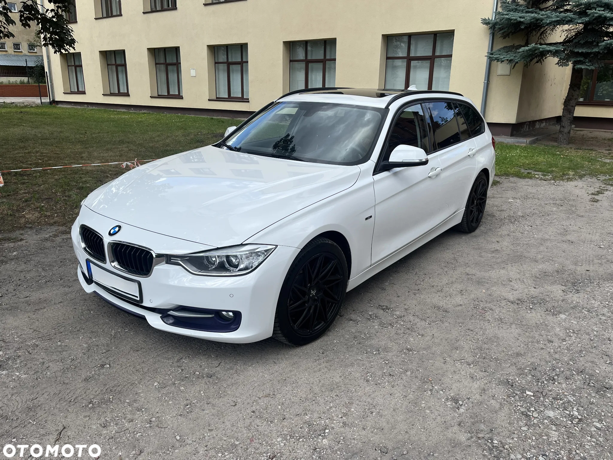 BMW Seria 3 318d Sport Line - 5