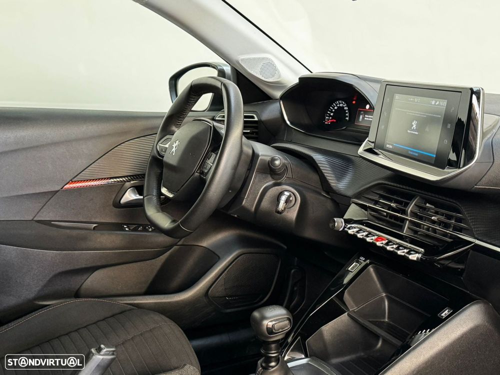 Peugeot 208 1.2 PureTech Active - 15