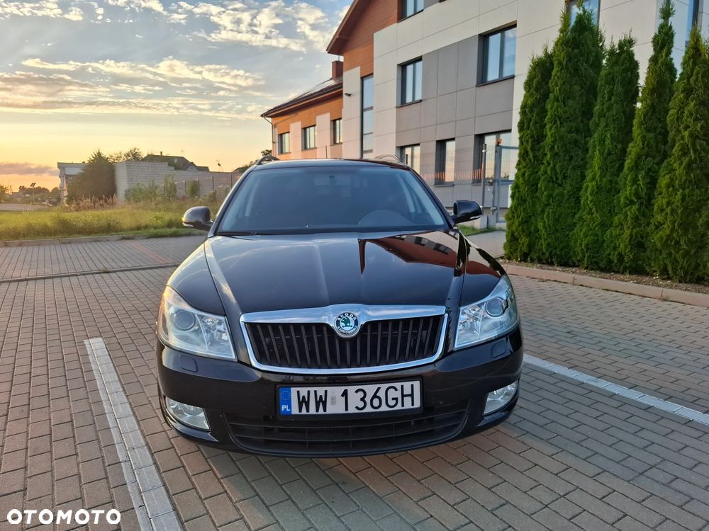 Skoda Octavia 2.0 TDI DPF Ambition DSG - 1