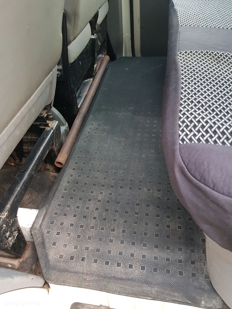 Volkswagen Transporter - 20