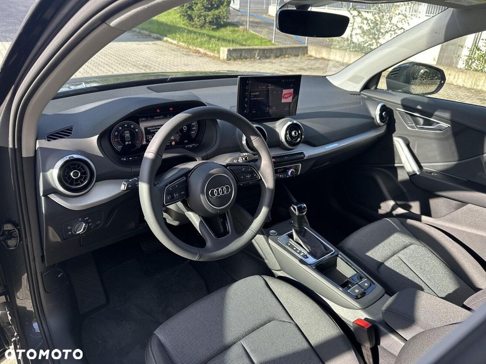 Audi Q2 - 10