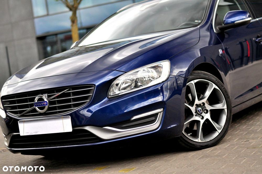 Volvo V60 D4 Ocean Race - 12
