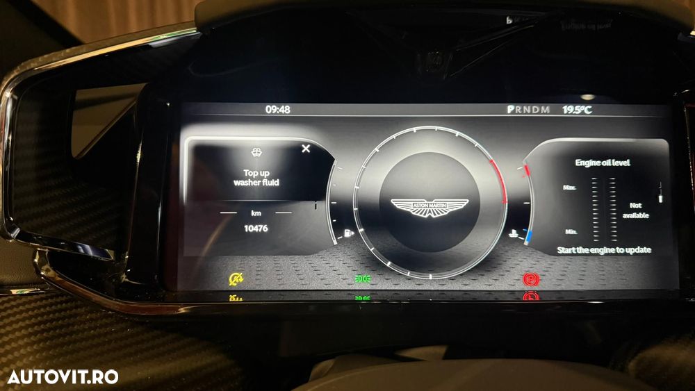 Aston Martin V8 Vantage - 40