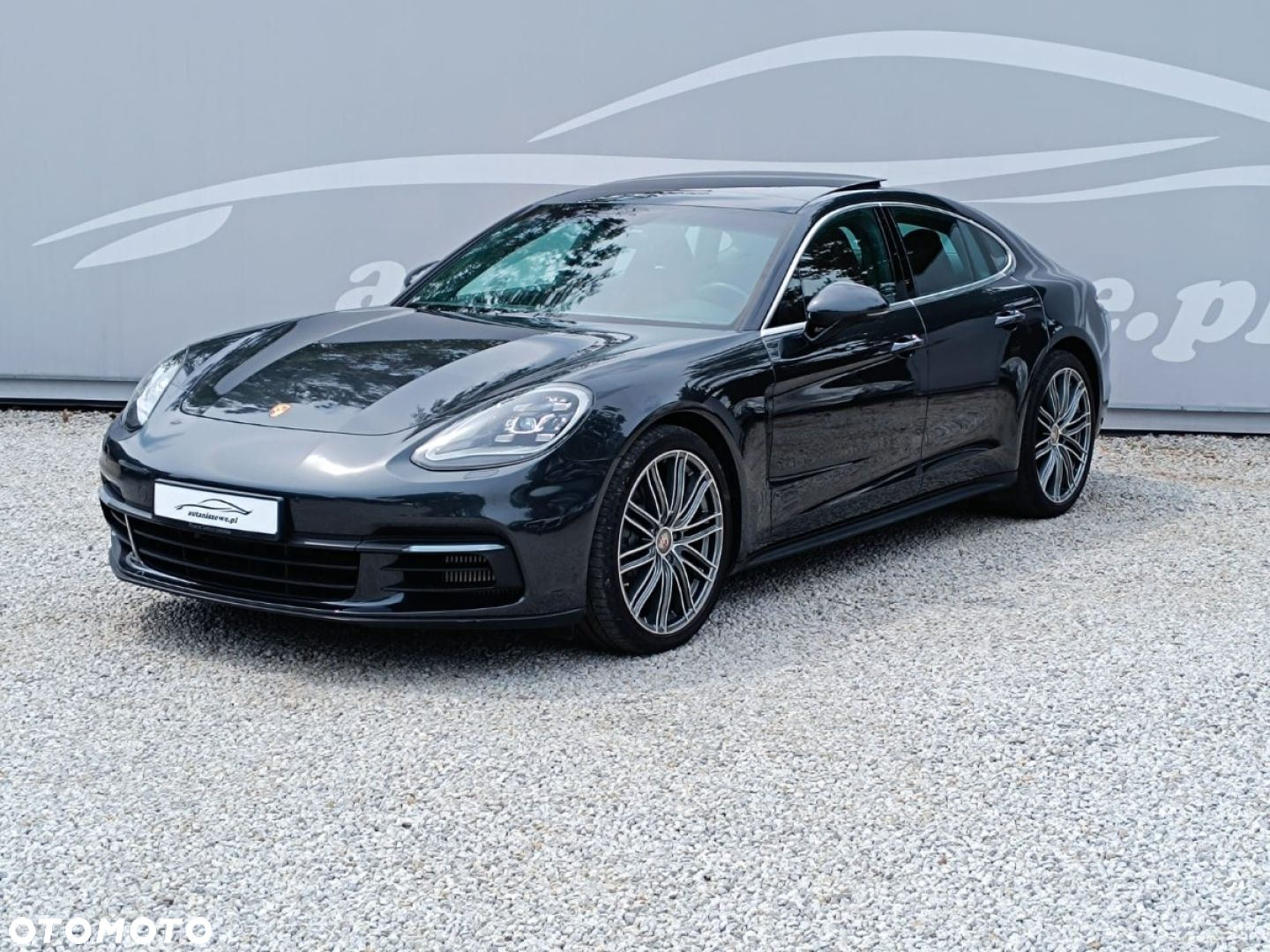 Porsche Panamera 4S - 12