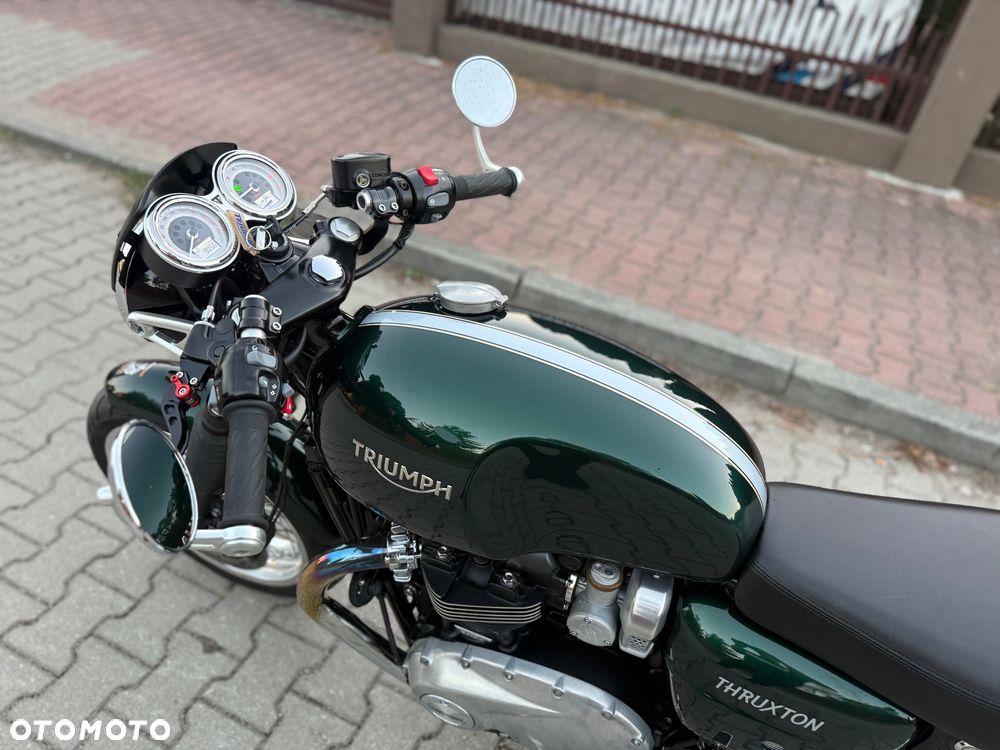 Triumph Thruxton - 26