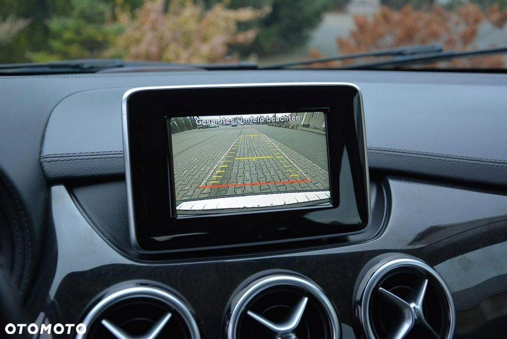 Mercedes-Benz Klasa B 180 CDI BlueEFFICIENCY Edition 1 - 31