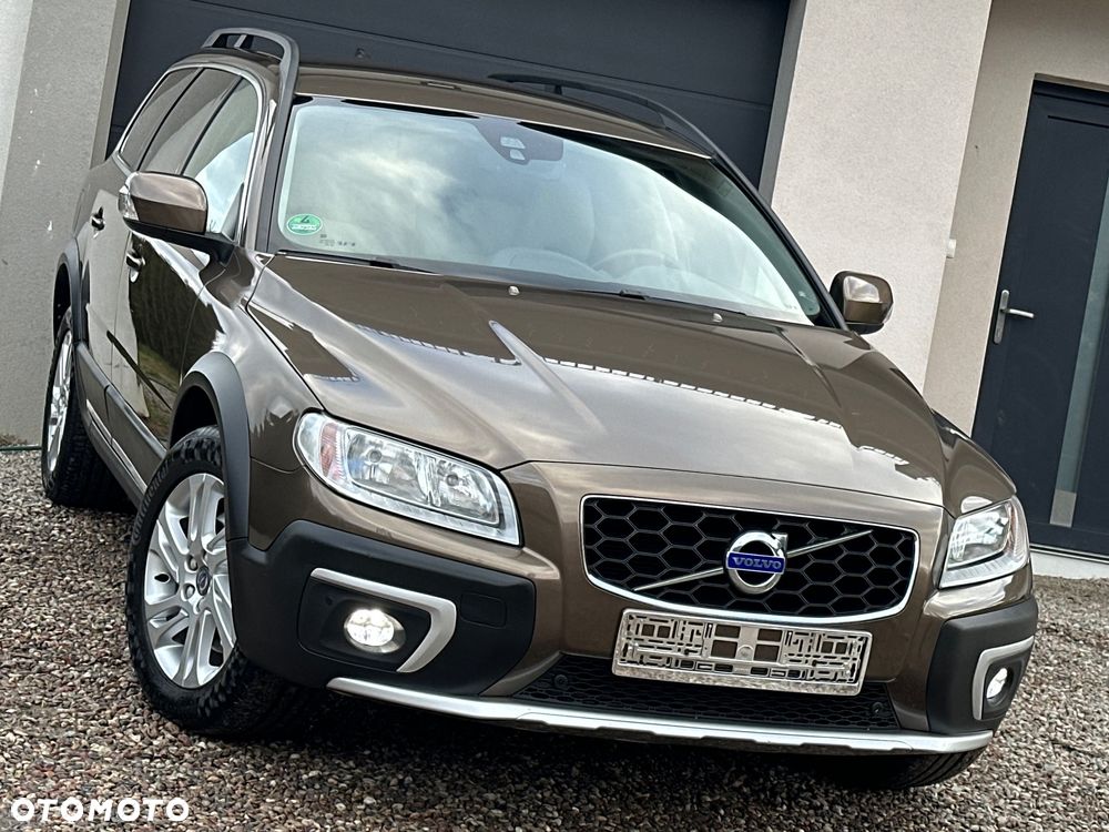 Volvo XC 70 - 8