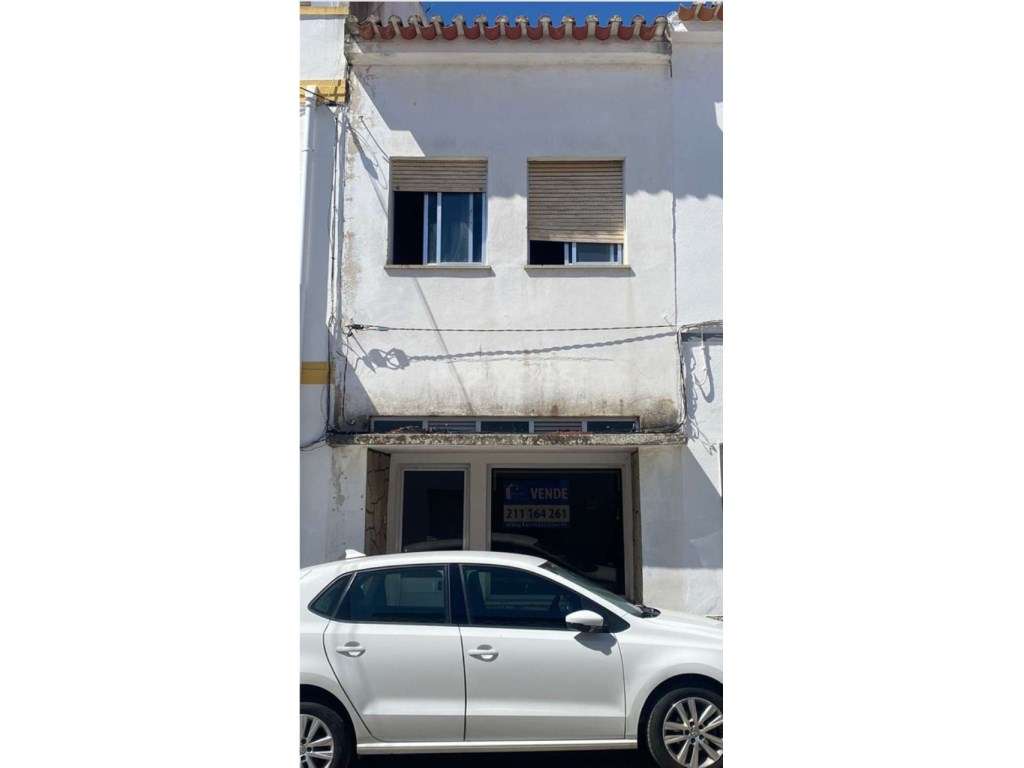 Encantador Imóvel de 2 Pisos em Almodôvar - Conforto, Praticidade e... - Grande imagem: 2/11