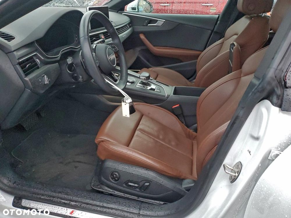 Audi A5 Limousine - 7