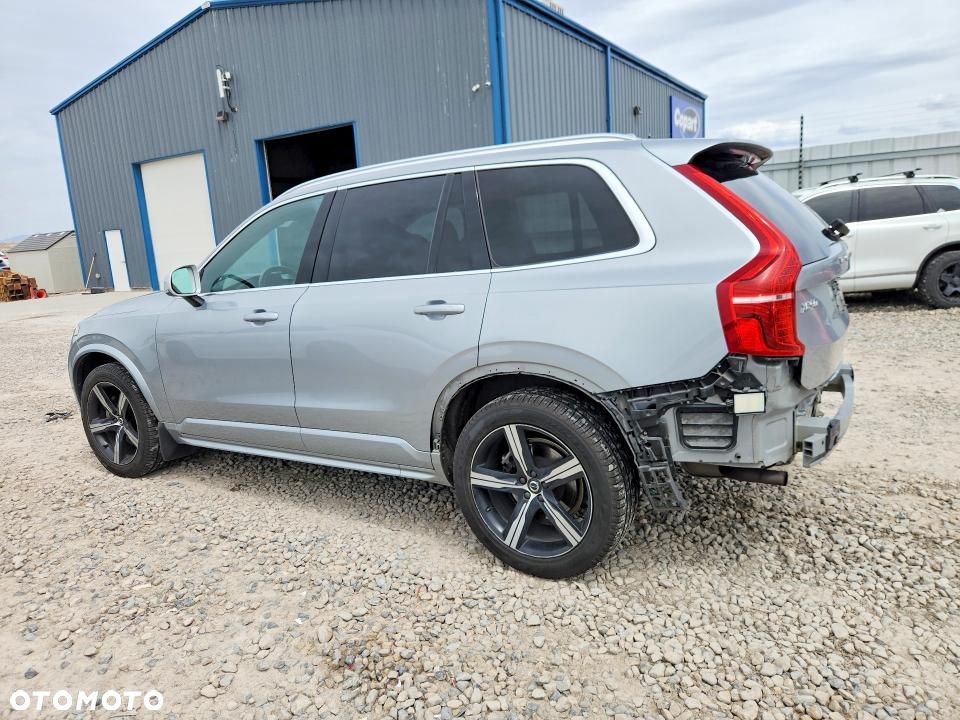 Volvo XC 90 T6 AWD Geartronic RDesign - 4