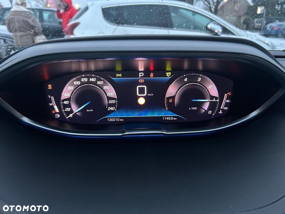 Peugeot 5008 BlueHDi 130 EAT8 Active - 24