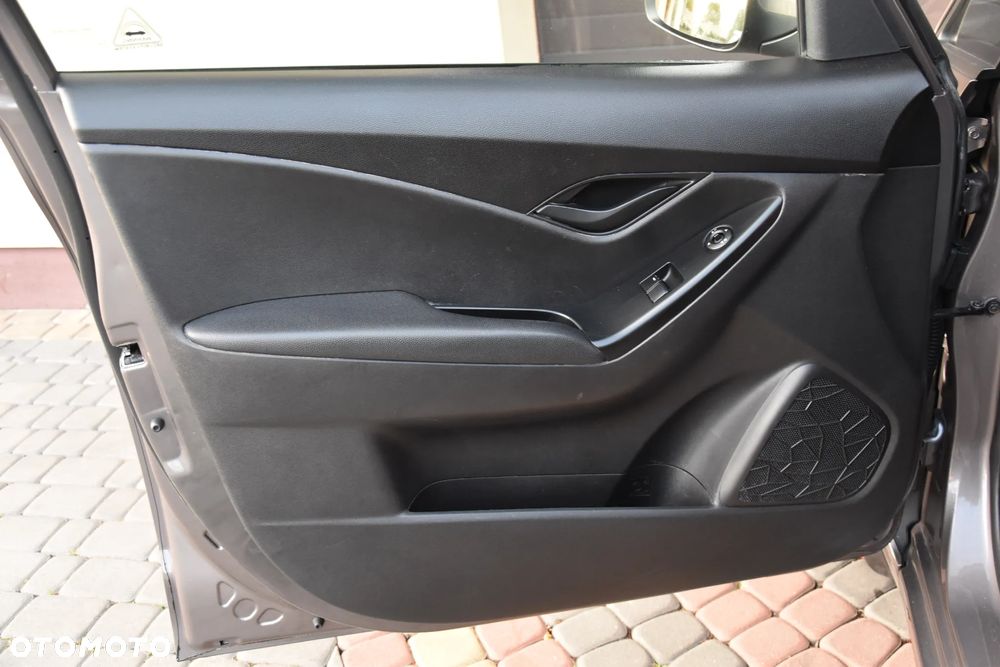 Hyundai ix20 1.4 blue YES Silver - 27