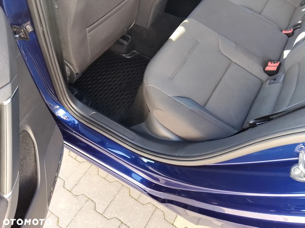 Volkswagen Golf 1.5 TSI BMT Comfortline - 23