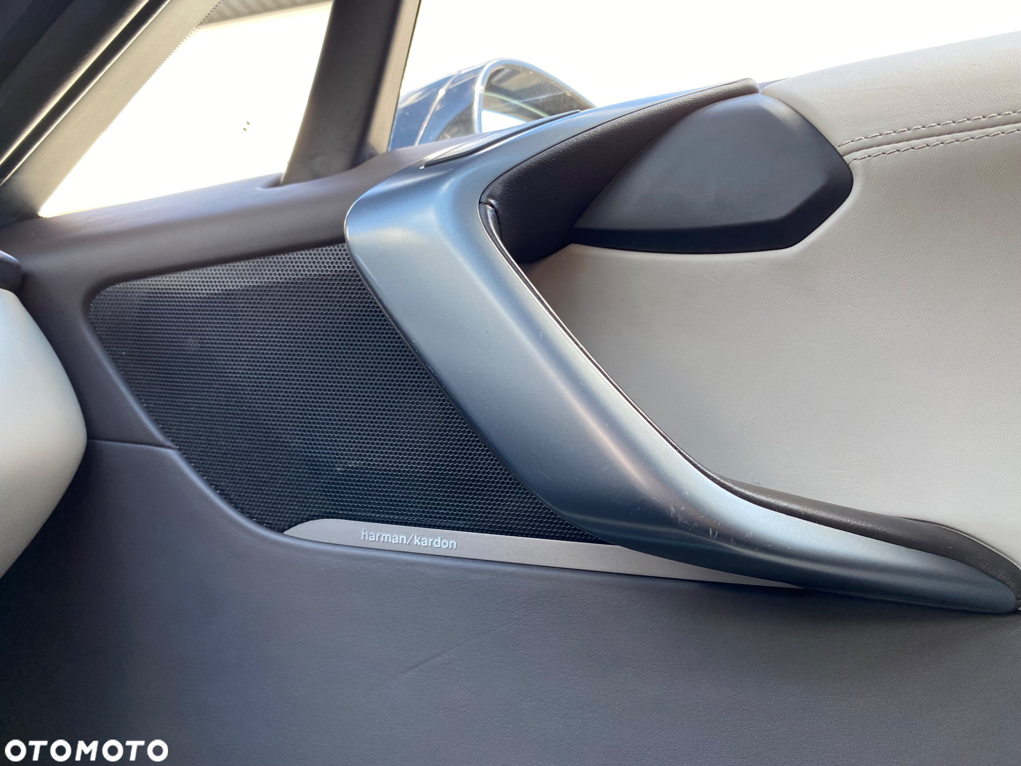BMW i8 Standard - 30