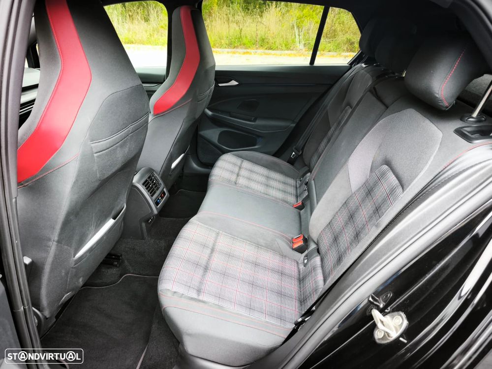 VW Golf 2.0 TSI GTI DSG - 16