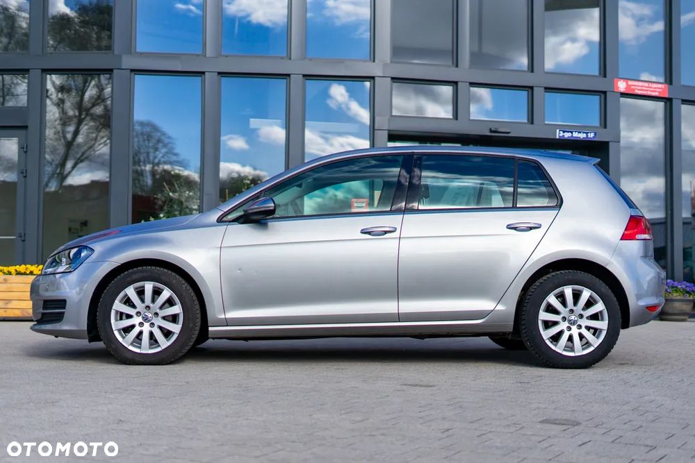 Volkswagen Golf 1.2 TSI BMT Trendline - 11