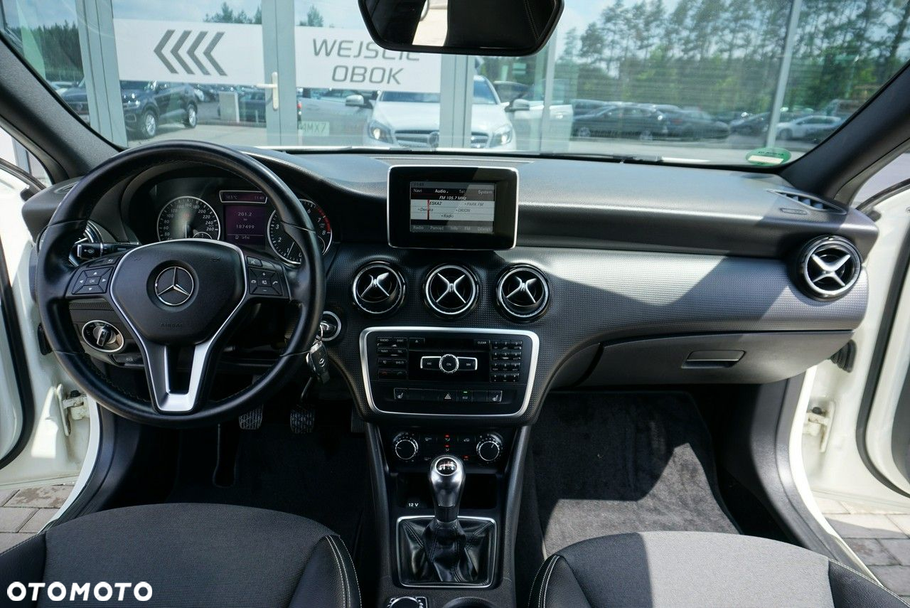Mercedes-Benz Klasa A 180 (BlueEFFICIENCY) Urban - 11