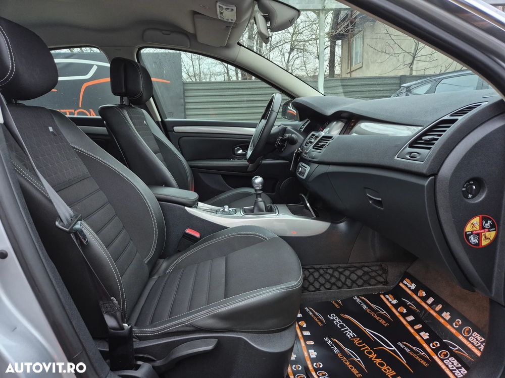 Renault Laguna dCi 110 FAP Dynamique - 13