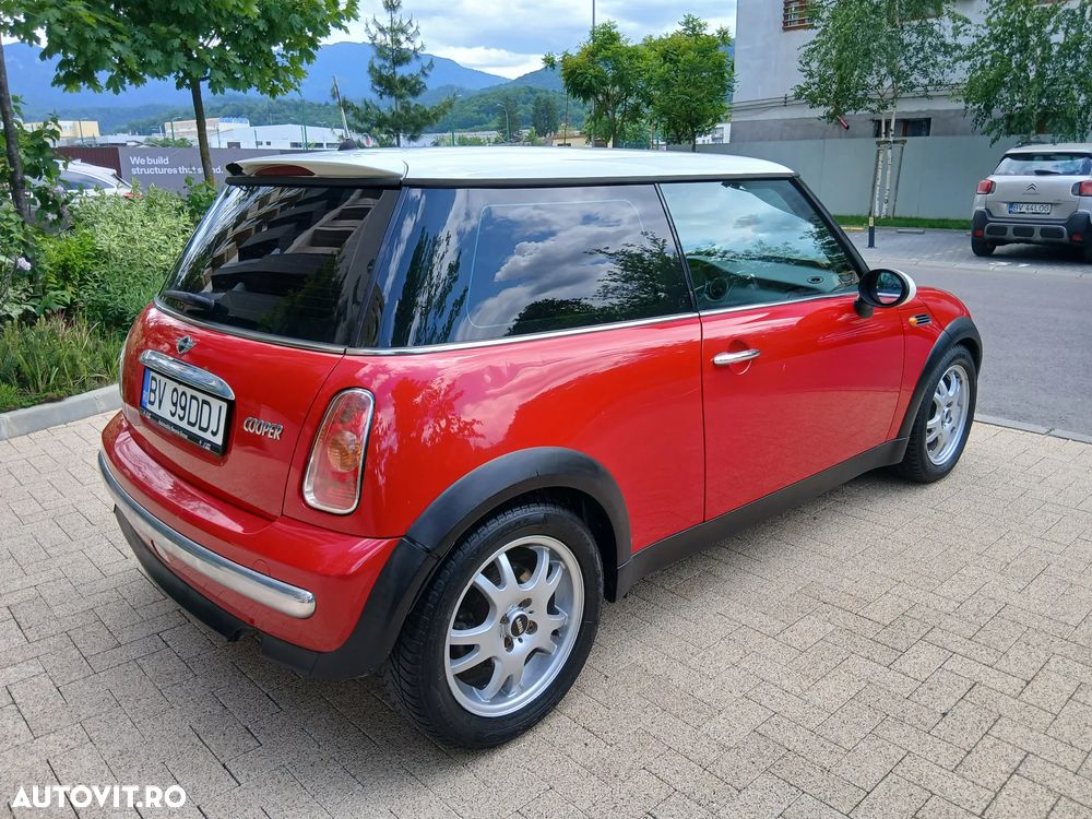 Mini Cooper Standard - 4