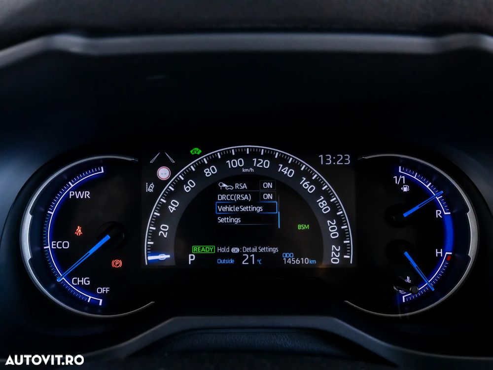 Toyota RAV4 2.5 VVT-iE 4x4 Exclusive - 32