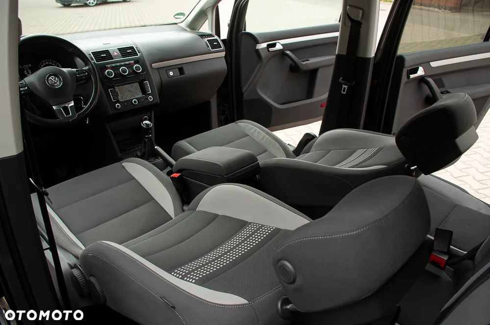 Volkswagen Touran 2.0 TDI DPF Life - 20