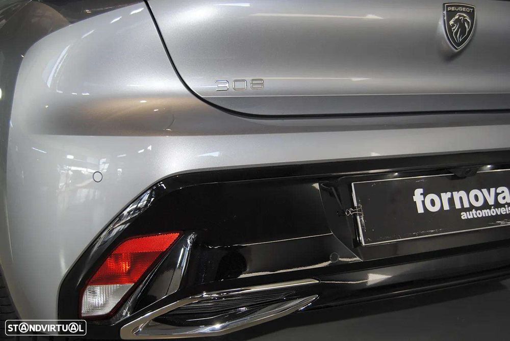 Peugeot 308 1.2 PureTech Allure - 13