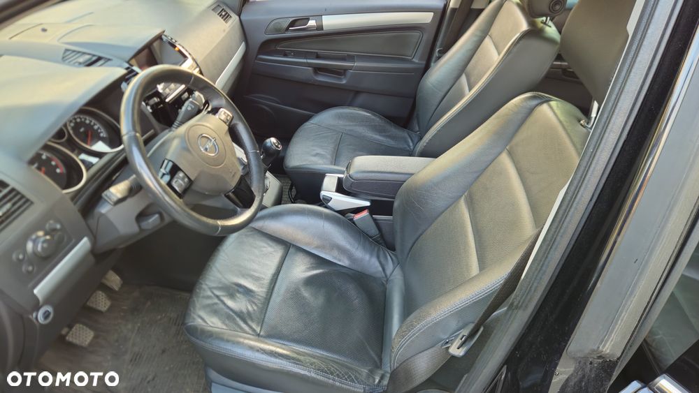 Opel Zafira 1.8 Innovation 110 Jahre - 8