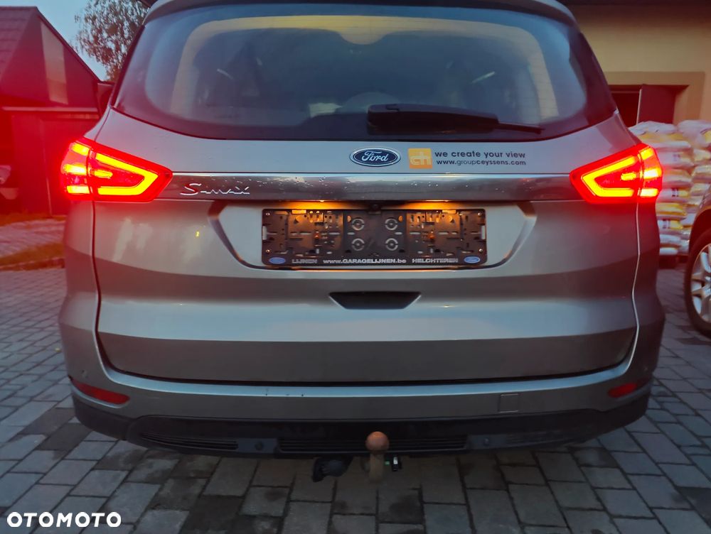 Ford S-Max 2.0 TDCi Titanium - 10