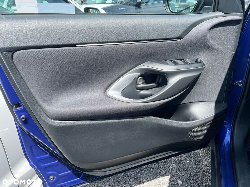 Toyota Yaris Cross Hybrid 1.5 Comfort - 23