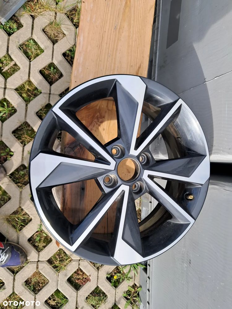 Felga Alu ALUMINIOWA Skoda Citigo Vw UP 1ST 601 025L (M, J, K) 16" et43 - 1