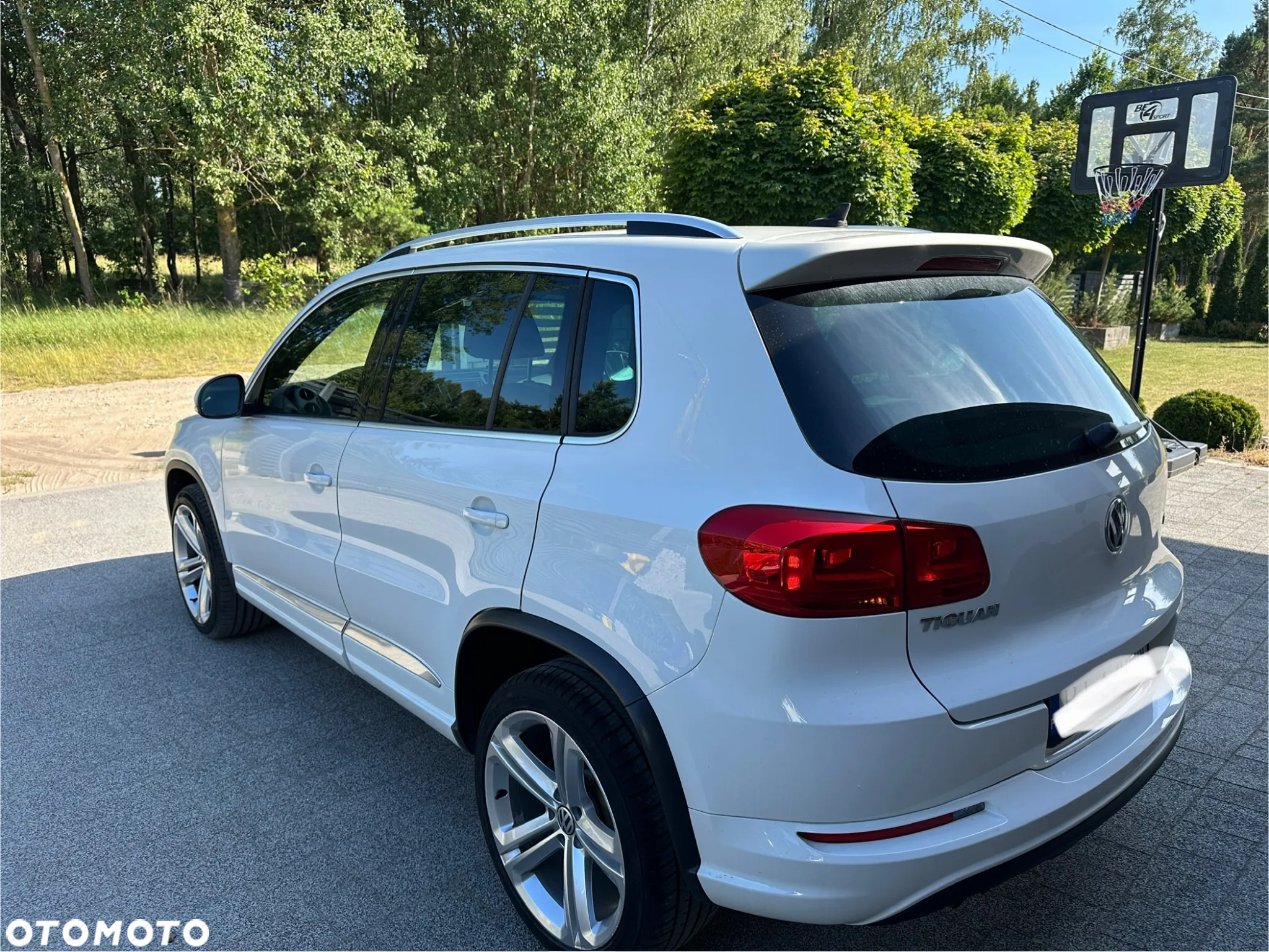 Volkswagen Tiguan - 3