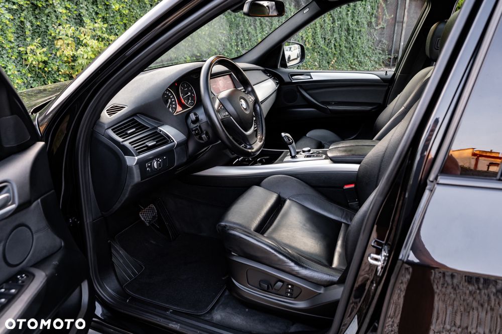 BMW X5 xDrive30d - 16