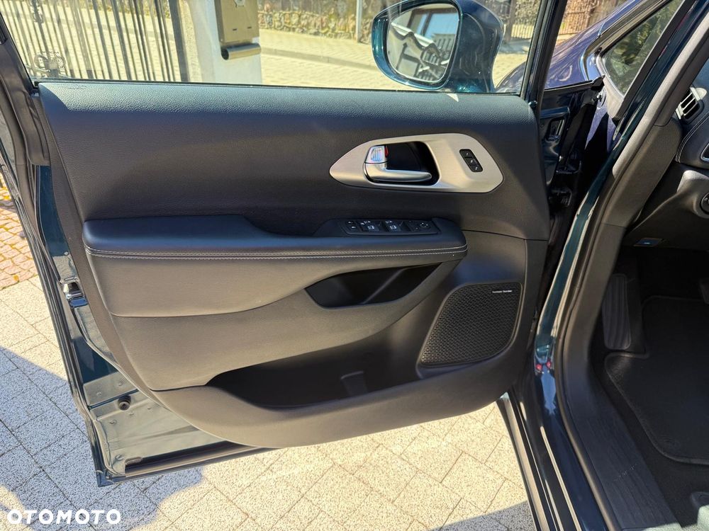 Chrysler Pacifica - 15