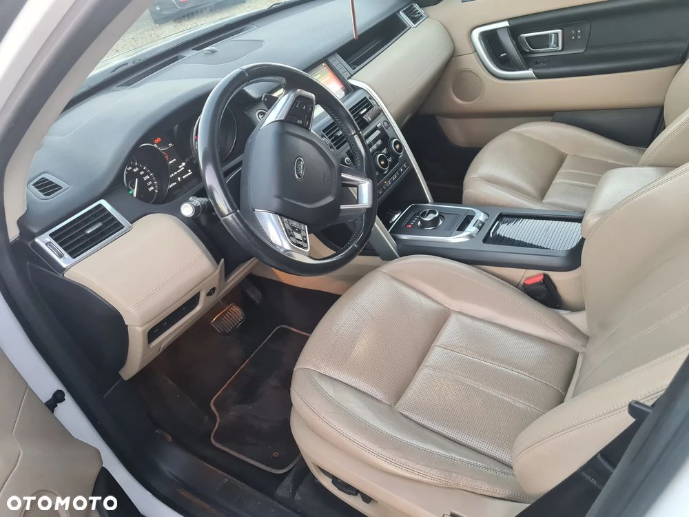 Land Rover Discovery Sport 2.0 TD4 HSE - 8