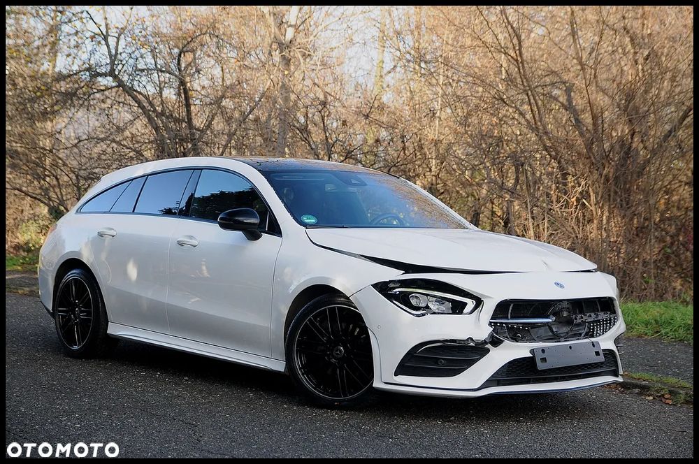 Mercedes-Benz CLA 180 AMG Line - 10