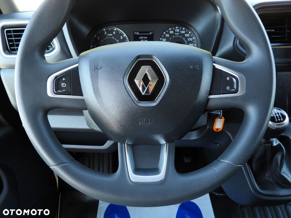 Renault MASTER PLANDEKA 10 PALET WEBASTO TEMPOMAT LEDY KLIMATYZACJA  165KM - 30