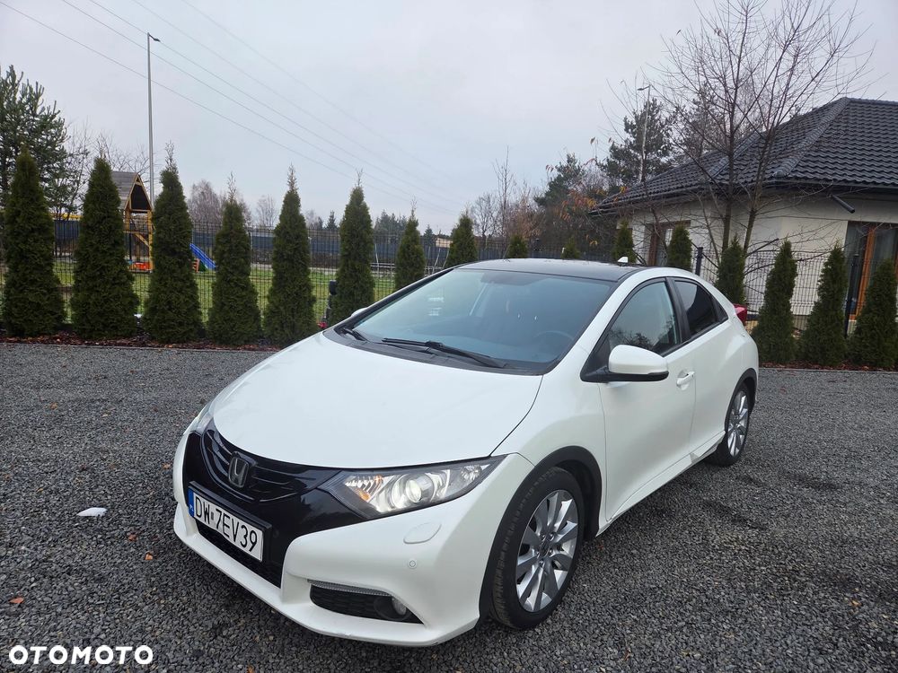 Honda Civic 1.8 Executive NAVI - 2