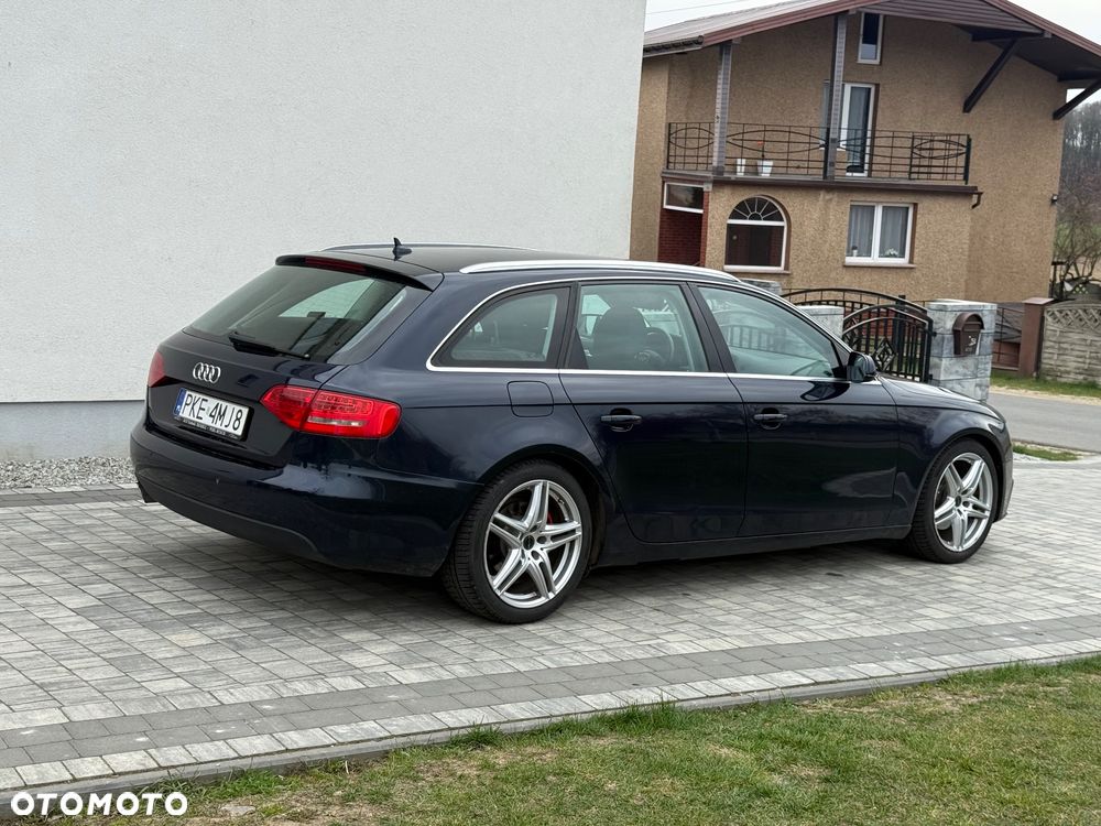 Audi A4 Avant 2.0 TDI DPF Ambition - 5